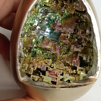300-400 g 1 kom. Prirodni rainbow висмут rude jaje quartz crystal rupu mineralni uzorak Ukras